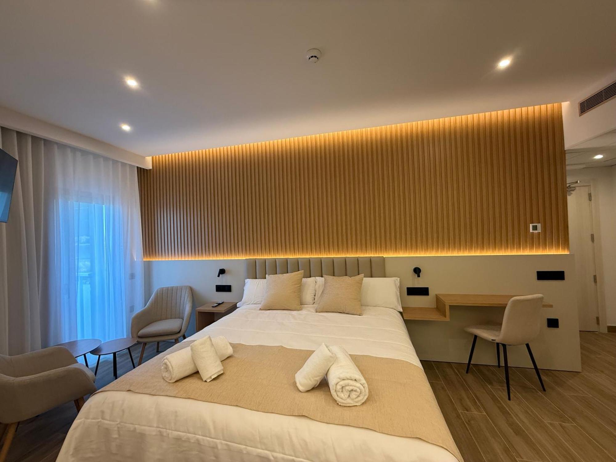 Hotel Siskets Торренте-де-Синка Экстерьер фото